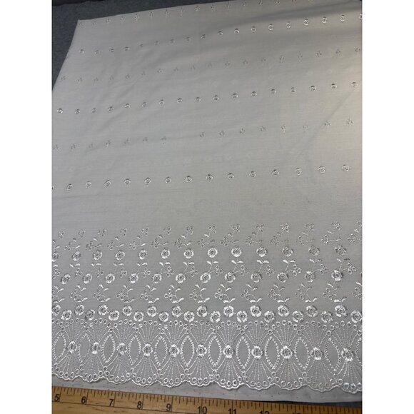 White Embroidered Floral Lace Fabric 1 Yard X 44" with Scalloped Edge Sewing & C - Picture 4 of 4
